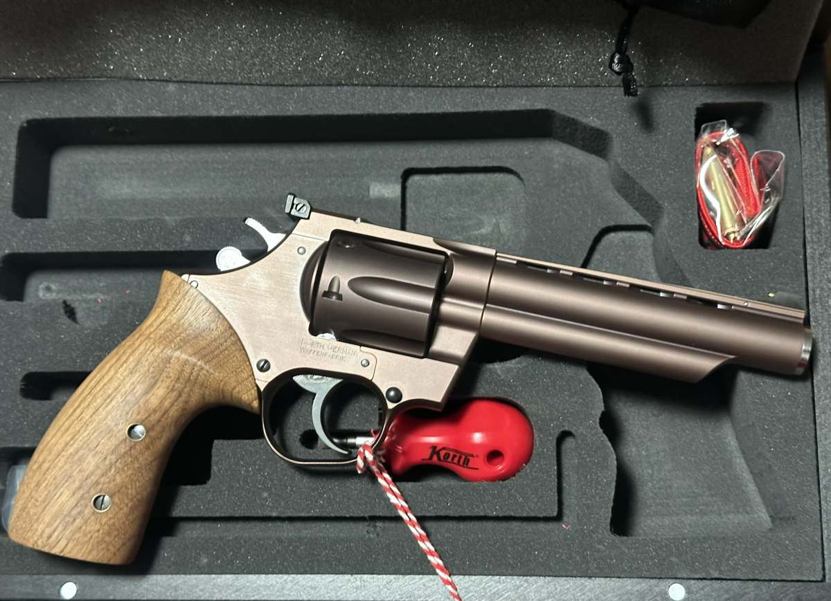 KORTH Combat Revolver NSC Heritage 5 ¼ Zoll Bronze .357 MAG